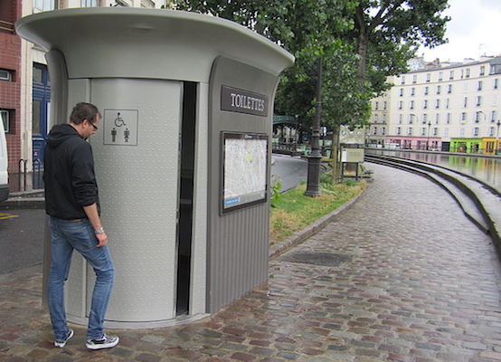 Automated public toilet in Paris