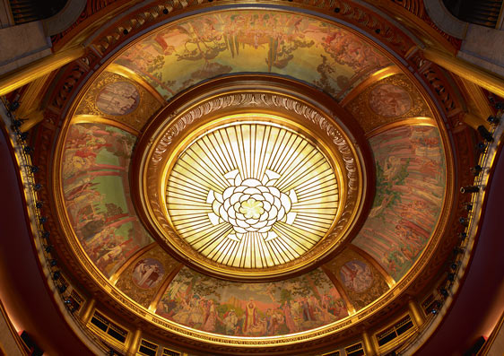 Theatre des Champs-Élysees ceiling ©Hartl Meyer