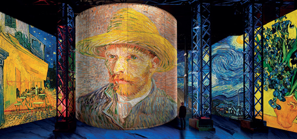 Van Gogh exhibition at Atelier des Lumières