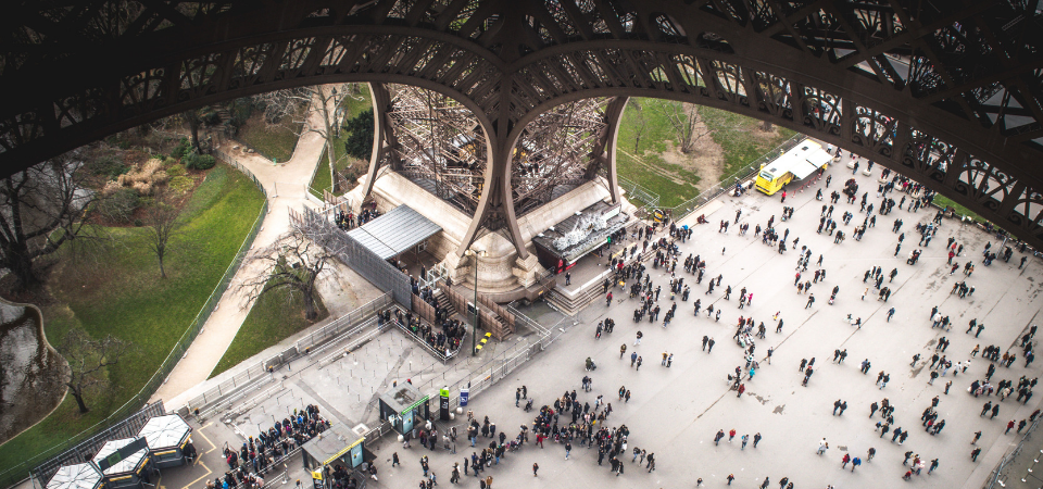 visit eiffel tower info climb