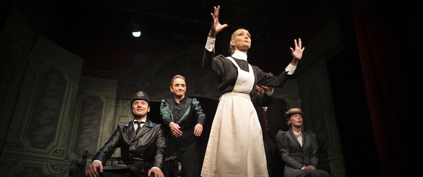 The Bald Soprano (La cantatrice chauve)