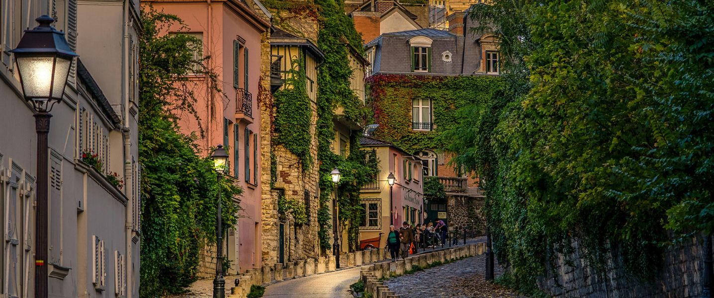 Montmartre - Theatre in Paris