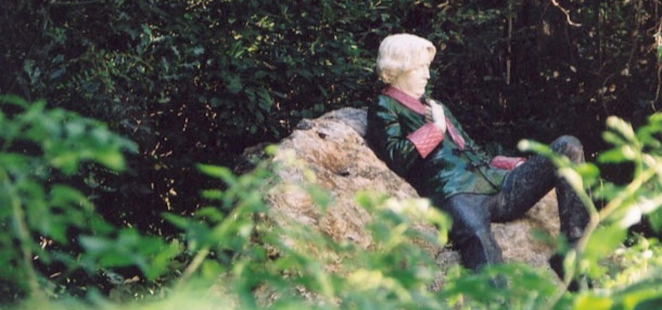 Oscar Wilde Memorial Sculpture, Dublin