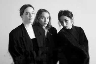 les trois soeurs de Tchekhov au theatre le ranelagh à paris billets