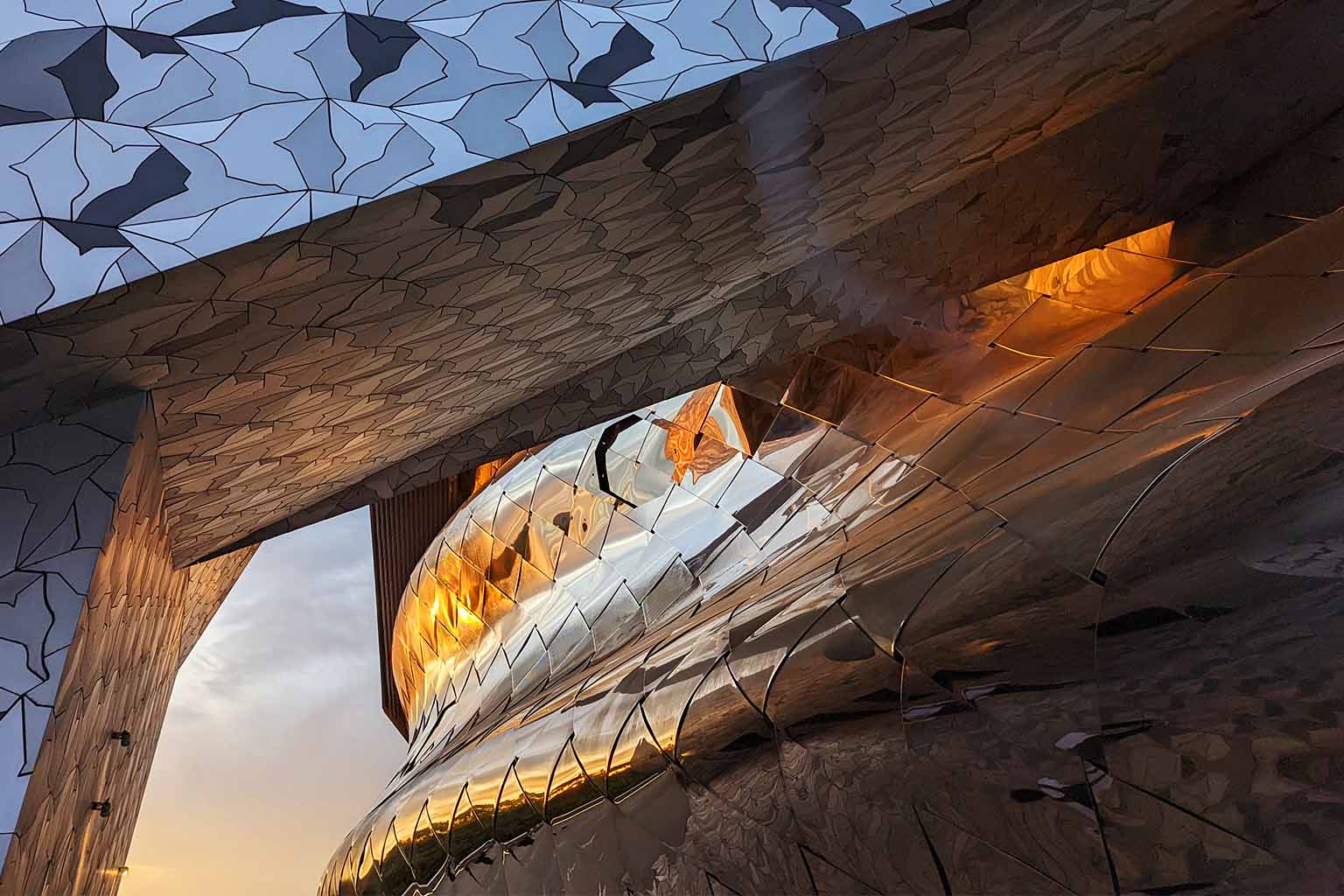 Symphonic Concerts at the Philharmonie de Paris - Theatre in Paris - Concert Tickets - © Angela Spidahl