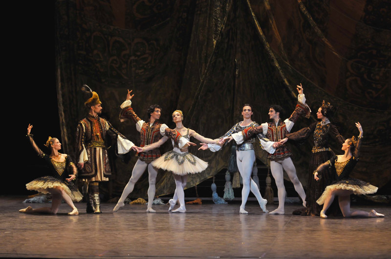 Raymonda - Paris National Opera - Ballet - Portfolio 02