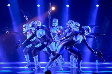 The Empire Strips Back - Théâtre du Gymnase Marie Bell - Theatre in Paris - Tickets