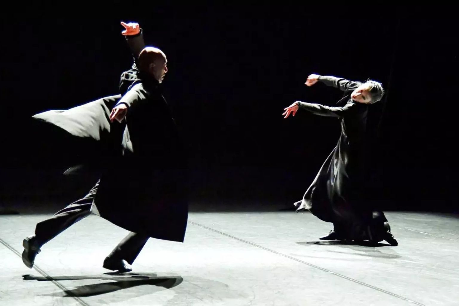 Tristan and Isolde by Saburo Teshigawara and Rihoko Sato - Chaillot National Dance Theatre - Theatre in Paris - Tickets - © Akihito Abe