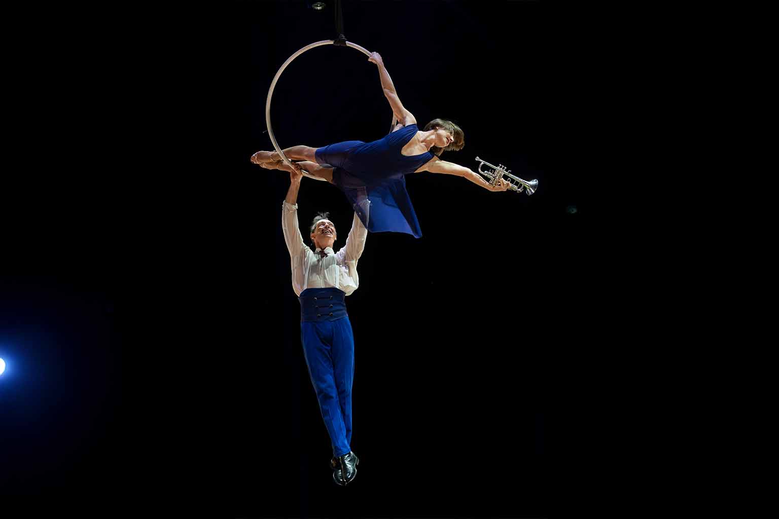 Les Folies Gruss - Theatre in Paris - Circus - © Olivier Brajon